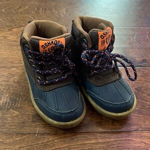 Oshgosh Bgosh Baby Duck Boot
